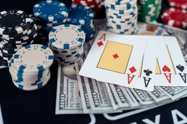gemoyslot99 mobile app interface showing live blackjack table and sportsbook markets